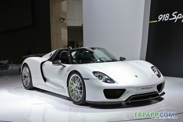 保時(shí)捷918 車身結(jié)構(gòu)采用樹(shù)脂傳遞模塑成型復(fù)合材料-復(fù)材應(yīng)用網(wǎng)